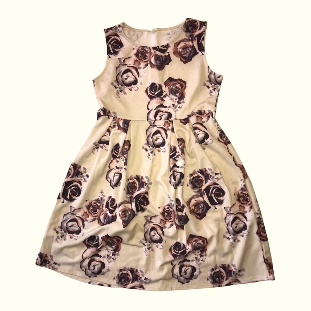 Pinkblush maternity sleeveless roses cream floral dress size medium